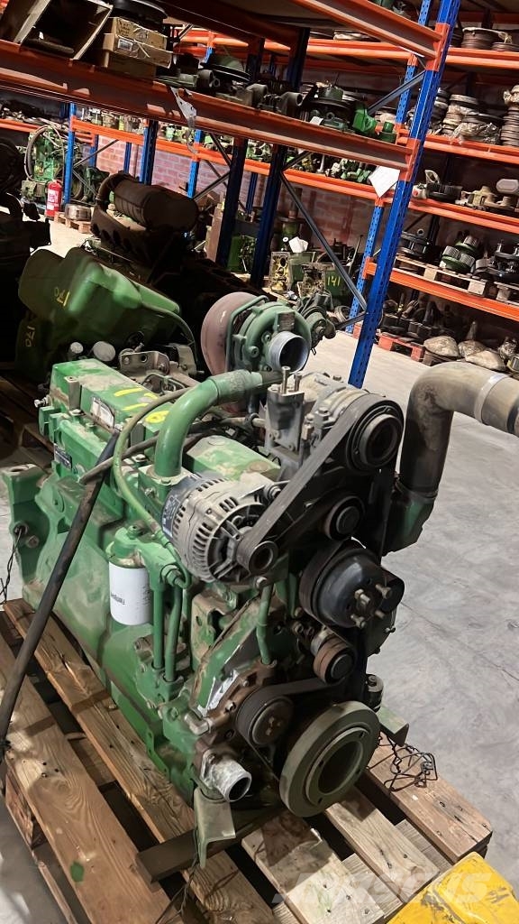 John Deere 6910 (6068TL52) Motorok