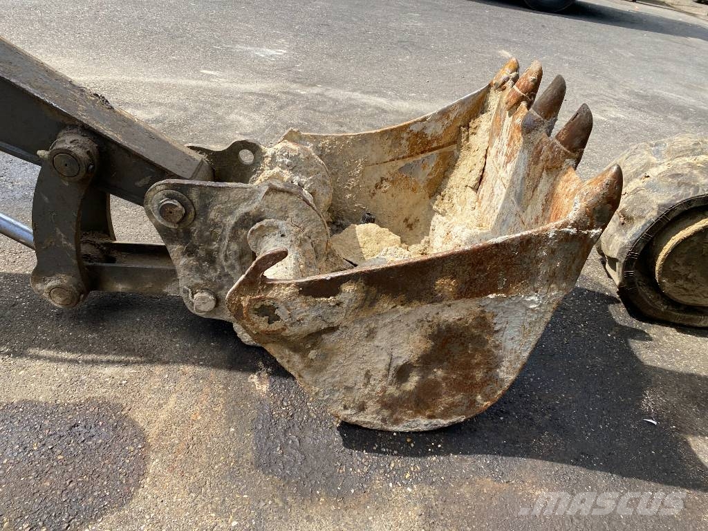 Volvo ECR88D / 1er Main Certificat CE endommagée Crawler excavators
