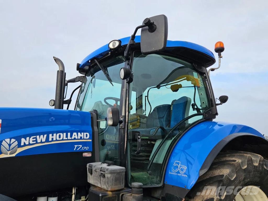 New Holland T7.170 Range Command Trattori