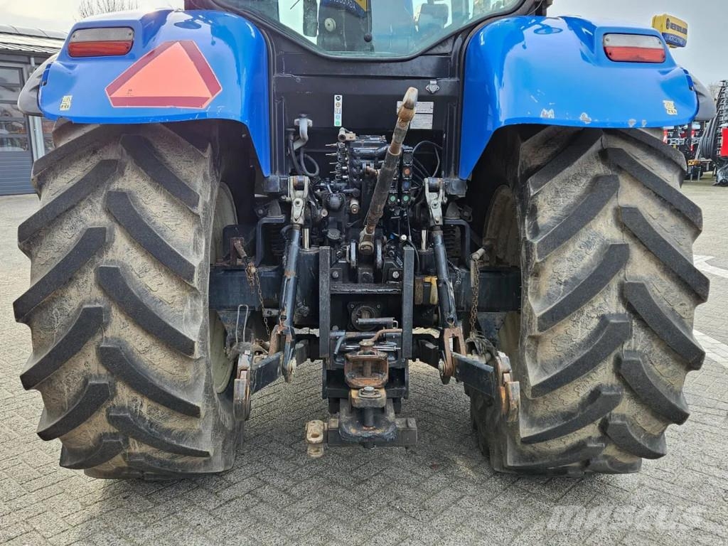 New Holland T7.170 Range Command Trattori