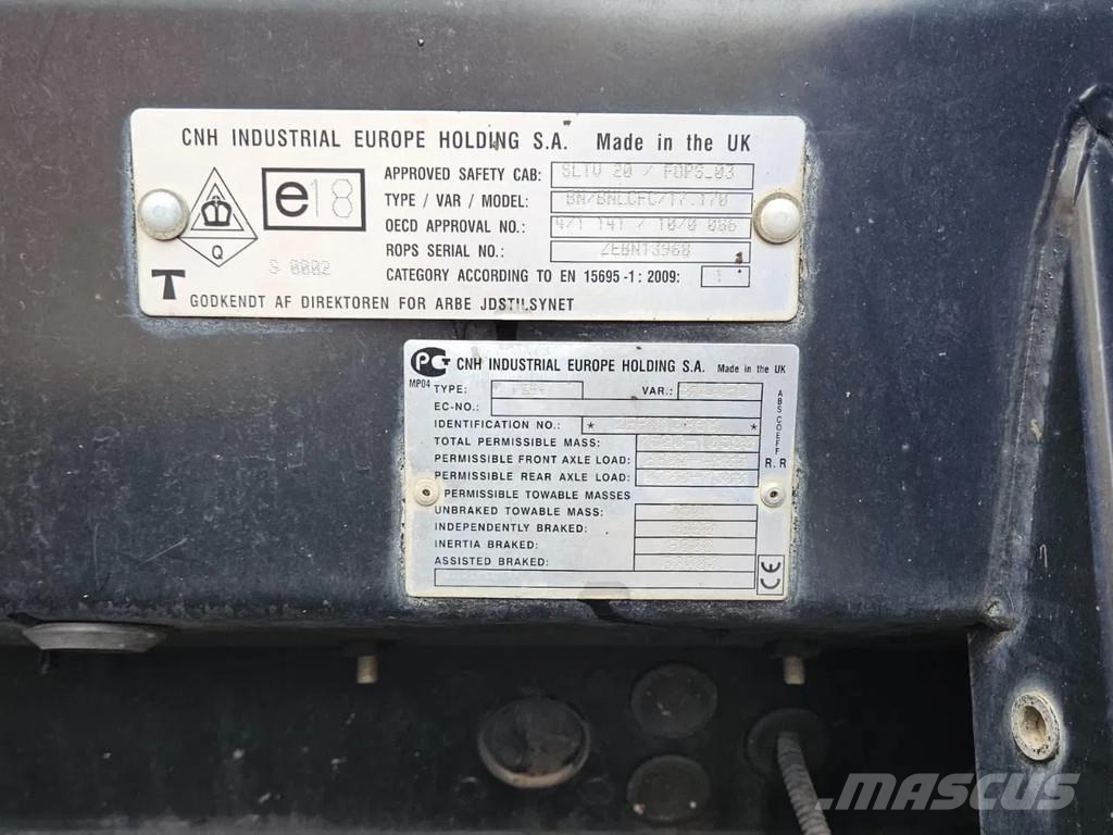 New Holland T7.170 Range Command Trattori