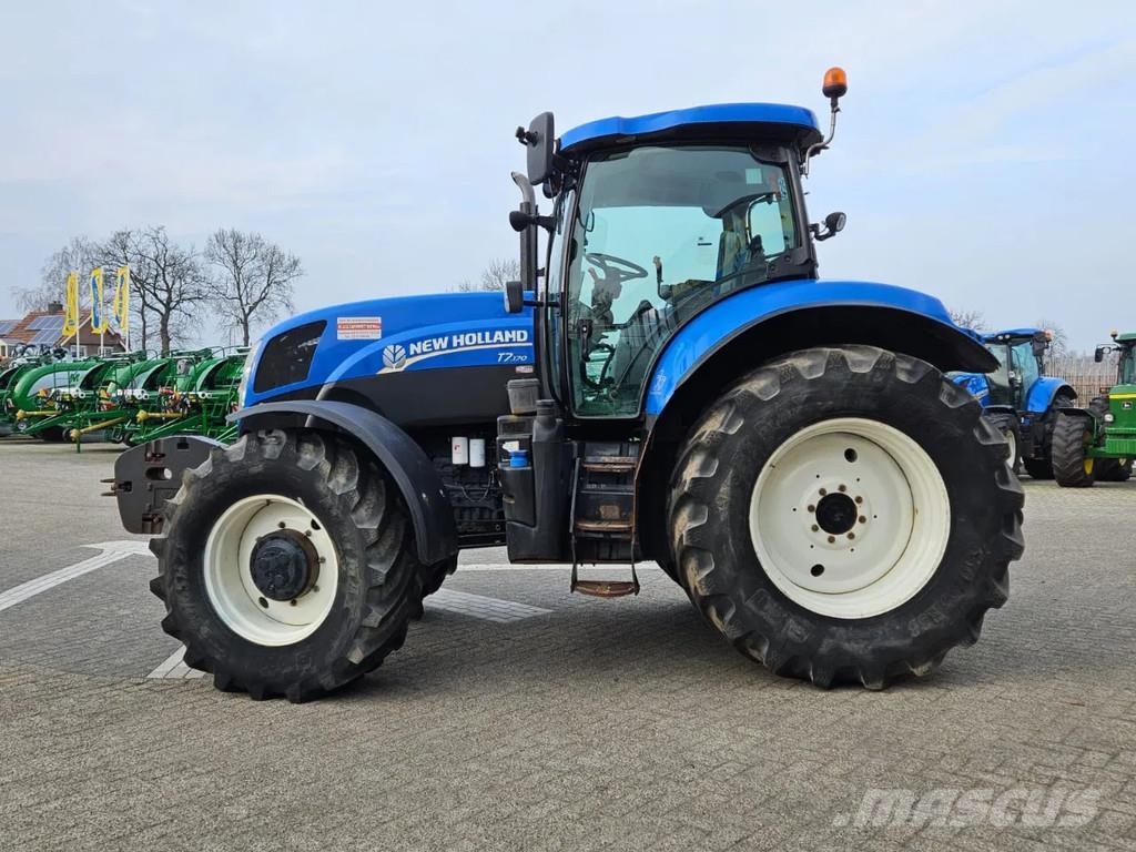 New Holland T7.170 Range Command Trattori