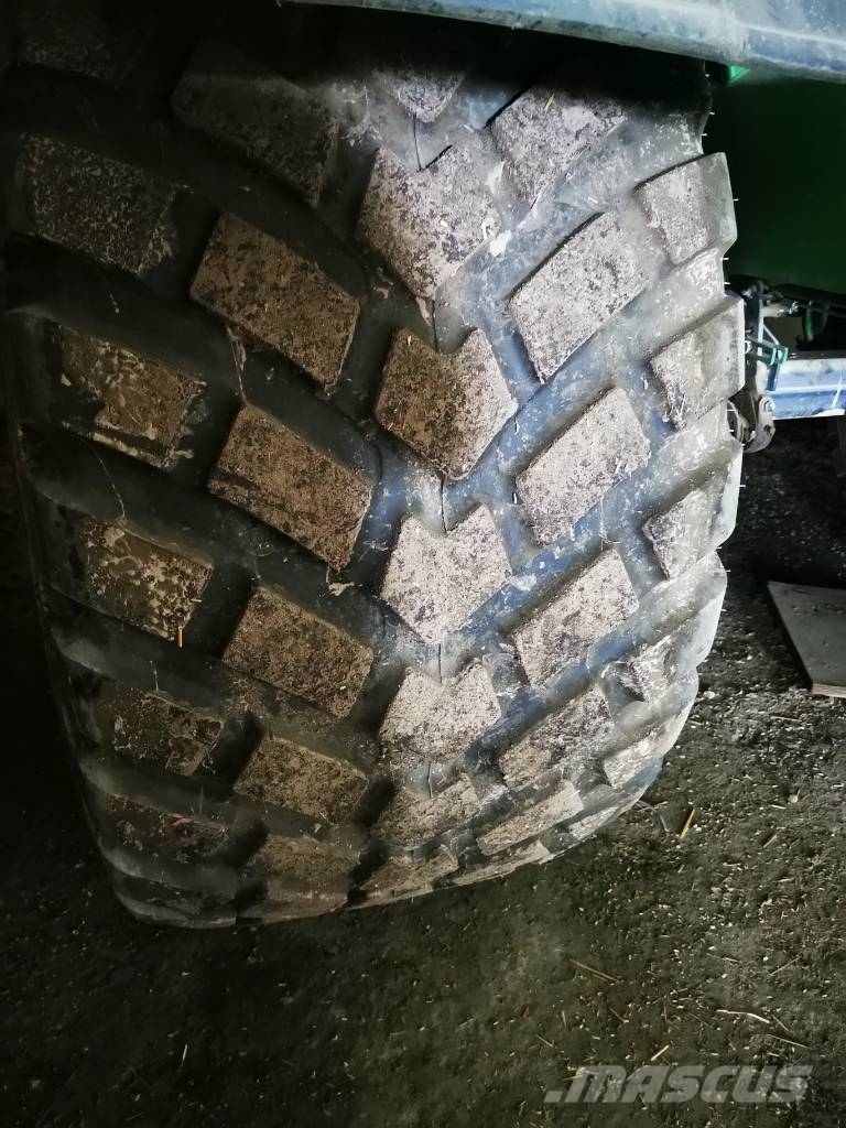 Amazone ZGB 8200 GPS Switch Rozmetadlá priemyselných hnojív