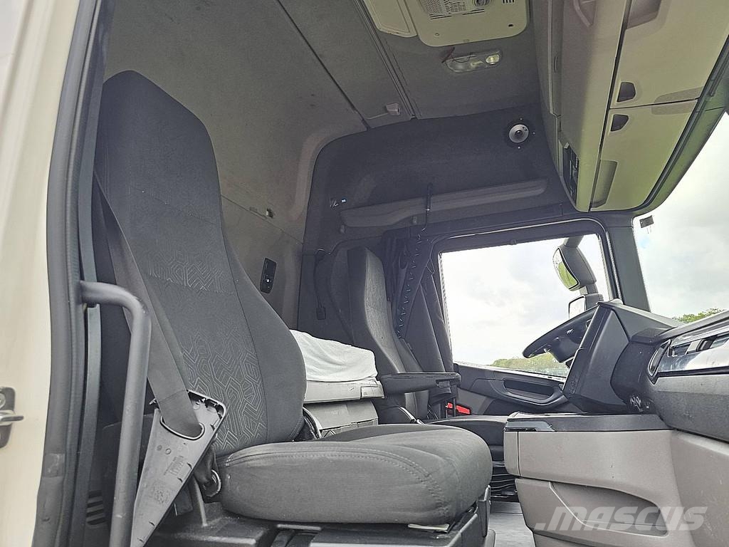 Scania R410 Nyergesvontatók