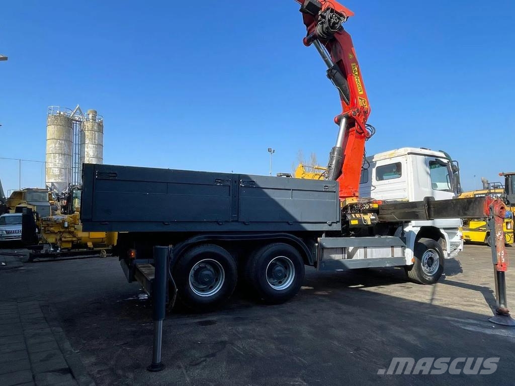 Mercedes-Benz Actros 3343 6x4 Truck + Crane / Grue Palfinger PK5 Kranen voor alle terreinen