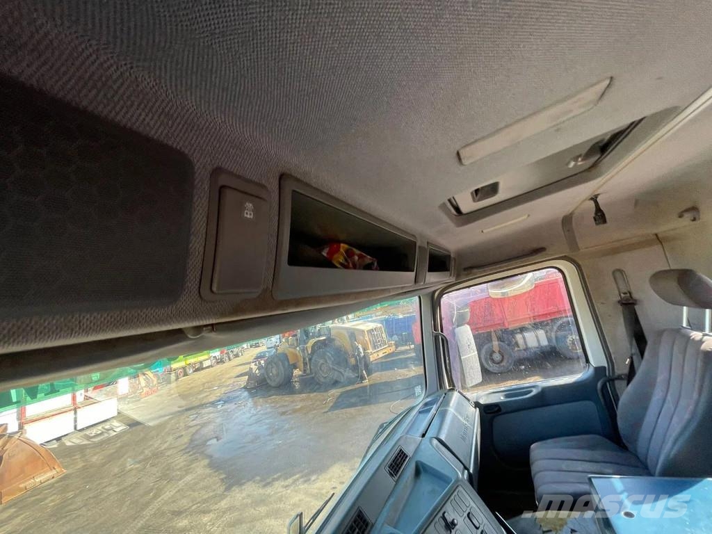 Mercedes-Benz Actros 3343 6x4 Truck + Crane / Grue Palfinger PK5 Kranen voor alle terreinen