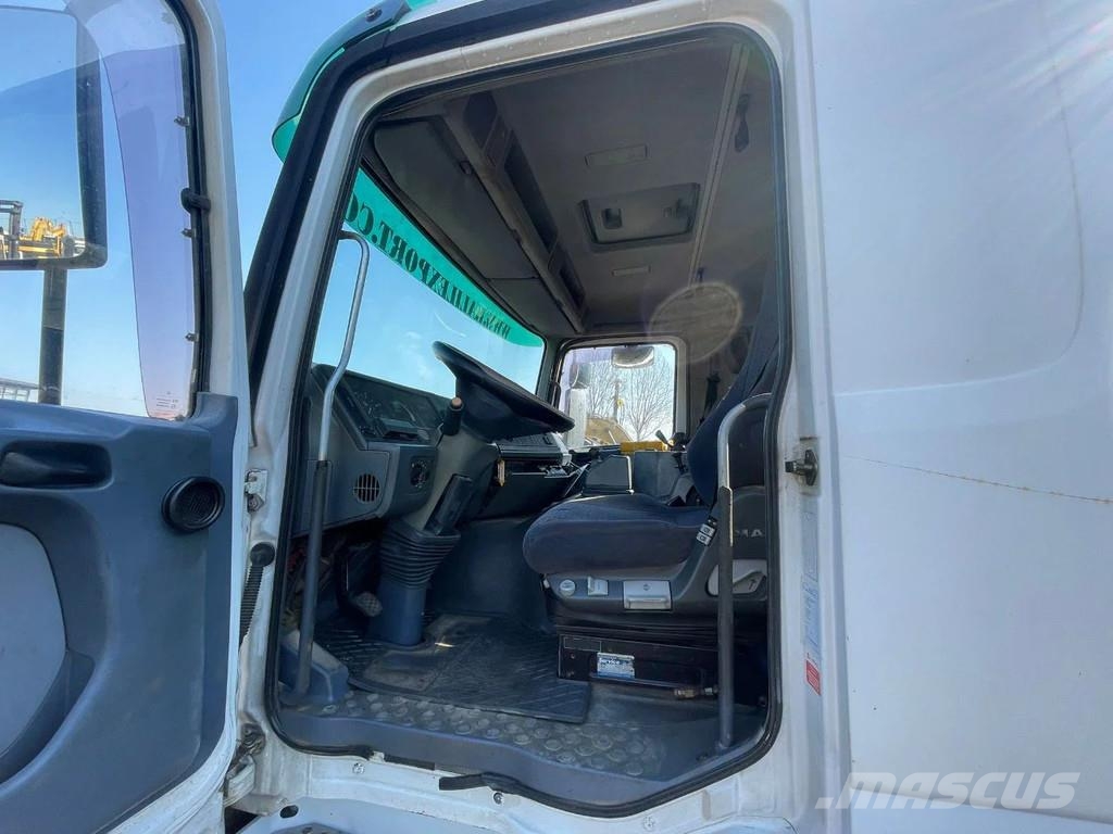 Mercedes-Benz Actros 3343 6x4 Truck + Crane / Grue Palfinger PK5 Kranen voor alle terreinen