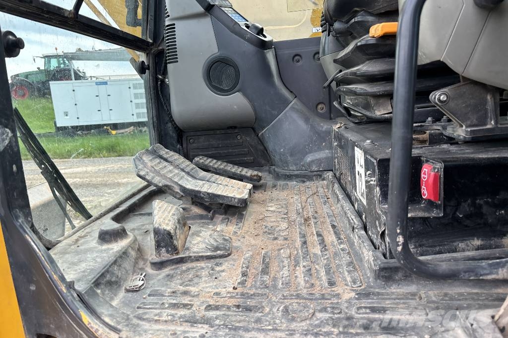 Komatsu PC 138 US-11 Bandgrävare