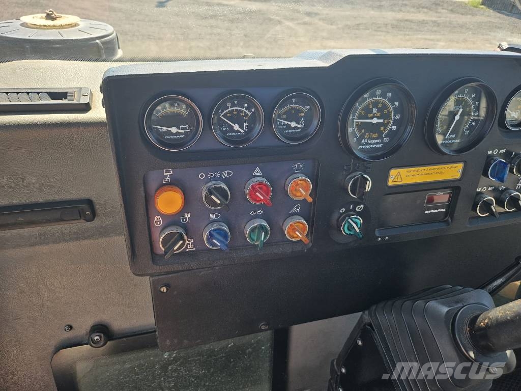 Dynapac CC 232 HF Котки тротуарні
