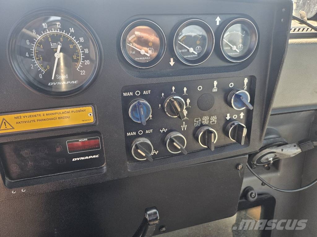 Dynapac CC 232 HF Котки тротуарні