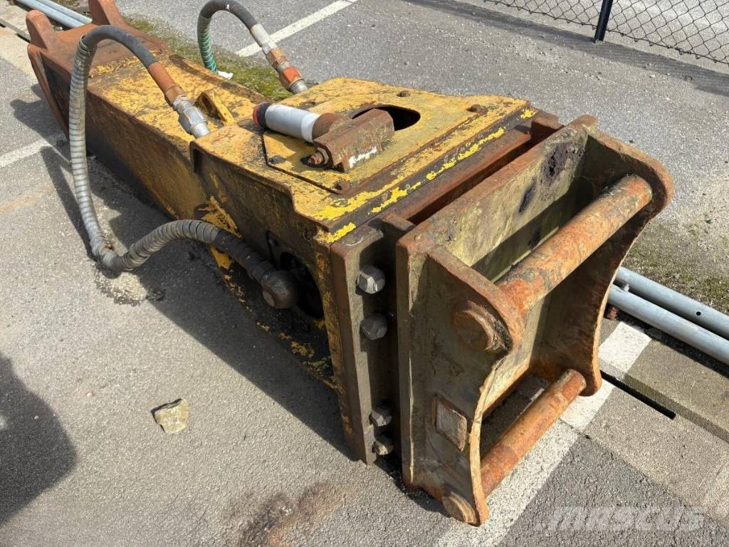 Epiroc HB 2000 DP Hidrolik kırıcılar