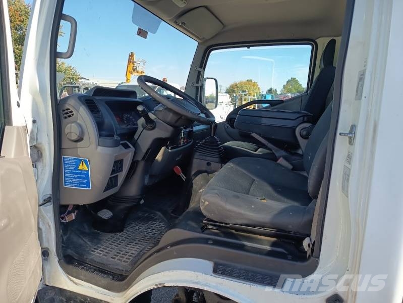 Nissan Cabstar CTE ZED 20.2 EASY - 20 m, 200 kg Plataformas aéreas montadas em caminhão