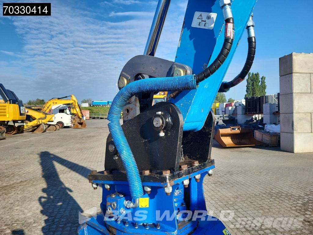 Fuchs MHL310 S5 Waste / industry handlers