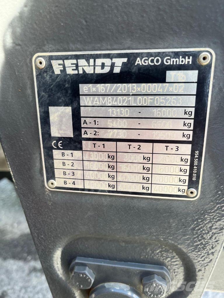 Fendt 824 VARIO PROFI + الجرارات