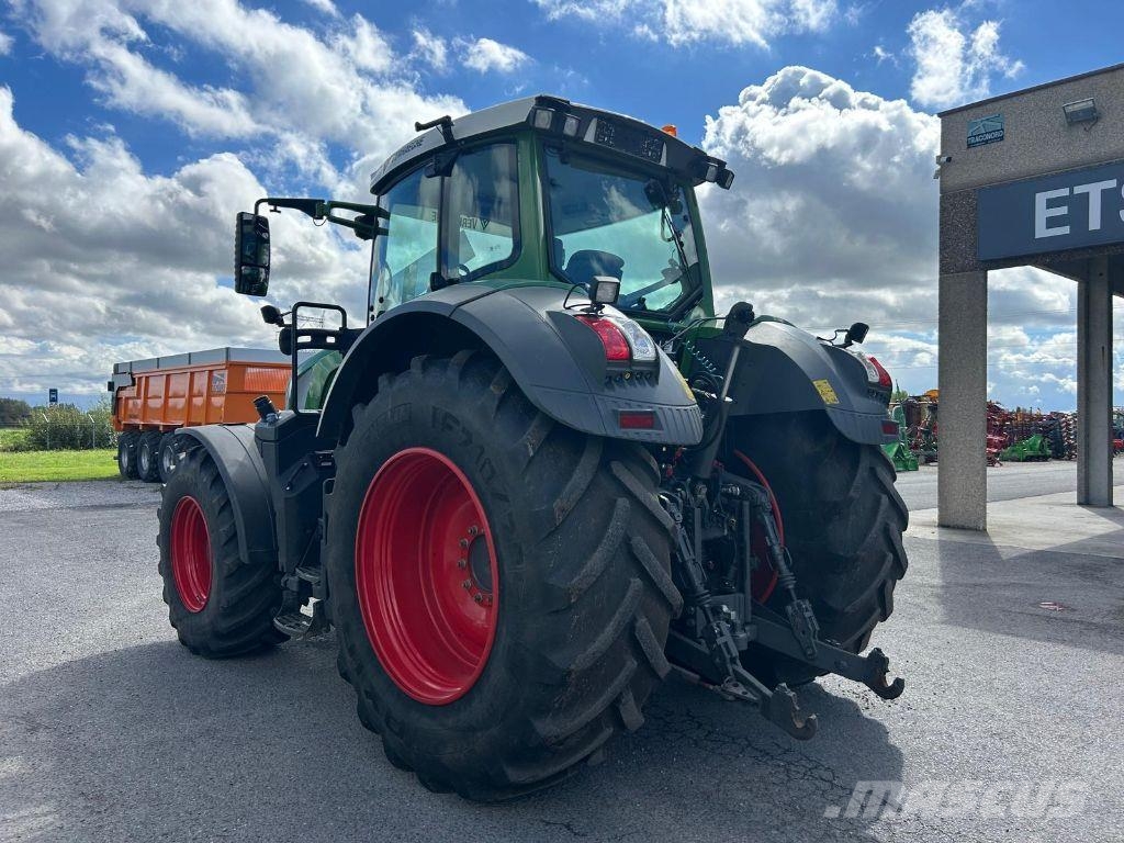 Fendt 824 VARIO PROFI + Трактори