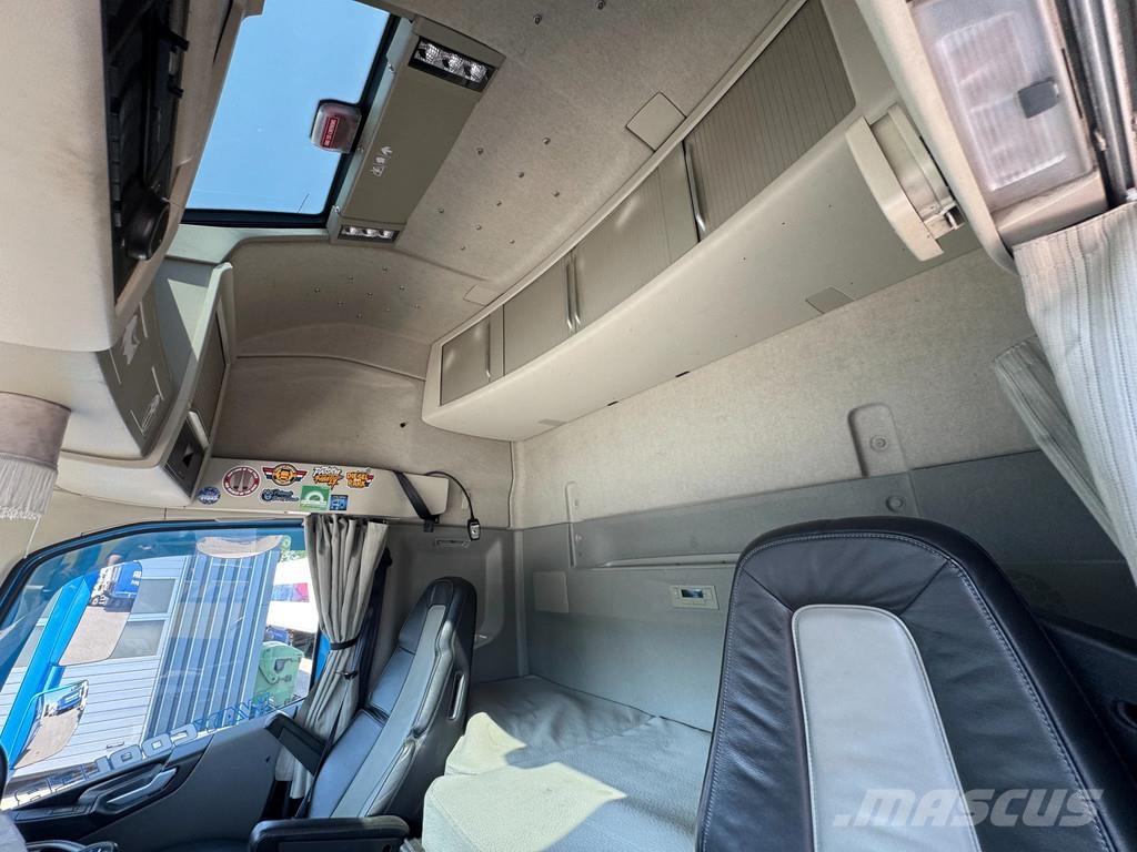 Volvo FH 540 6x2 Chassis Retarder WB 4.80 Full Air Euro شاحنات بمقصورة وهيكل