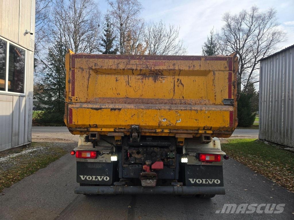 Volvo FH540 6X4 UNDERSTEEL LIFTING AXEL Camion benne