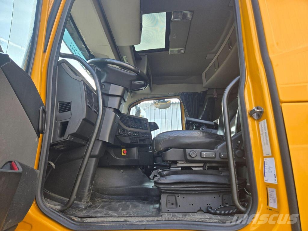 Volvo FH540 6X4 UNDERSTEEL LIFTING AXEL Camion benne