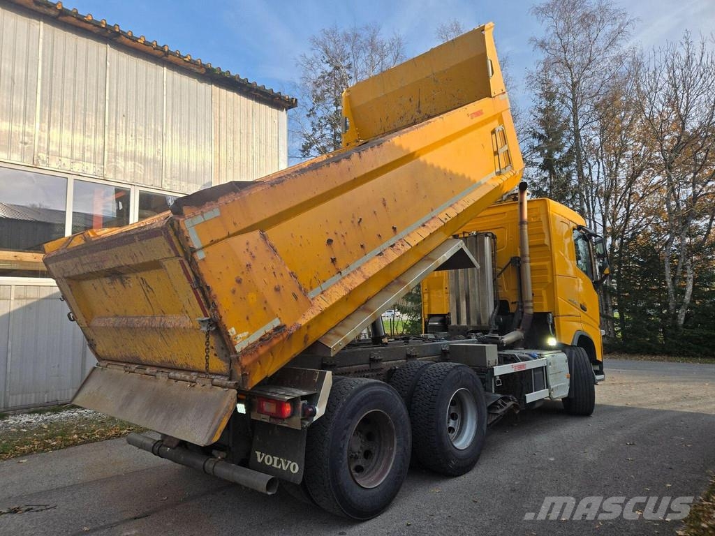 Volvo FH540 6X4 UNDERSTEEL LIFTING AXEL Camion benne