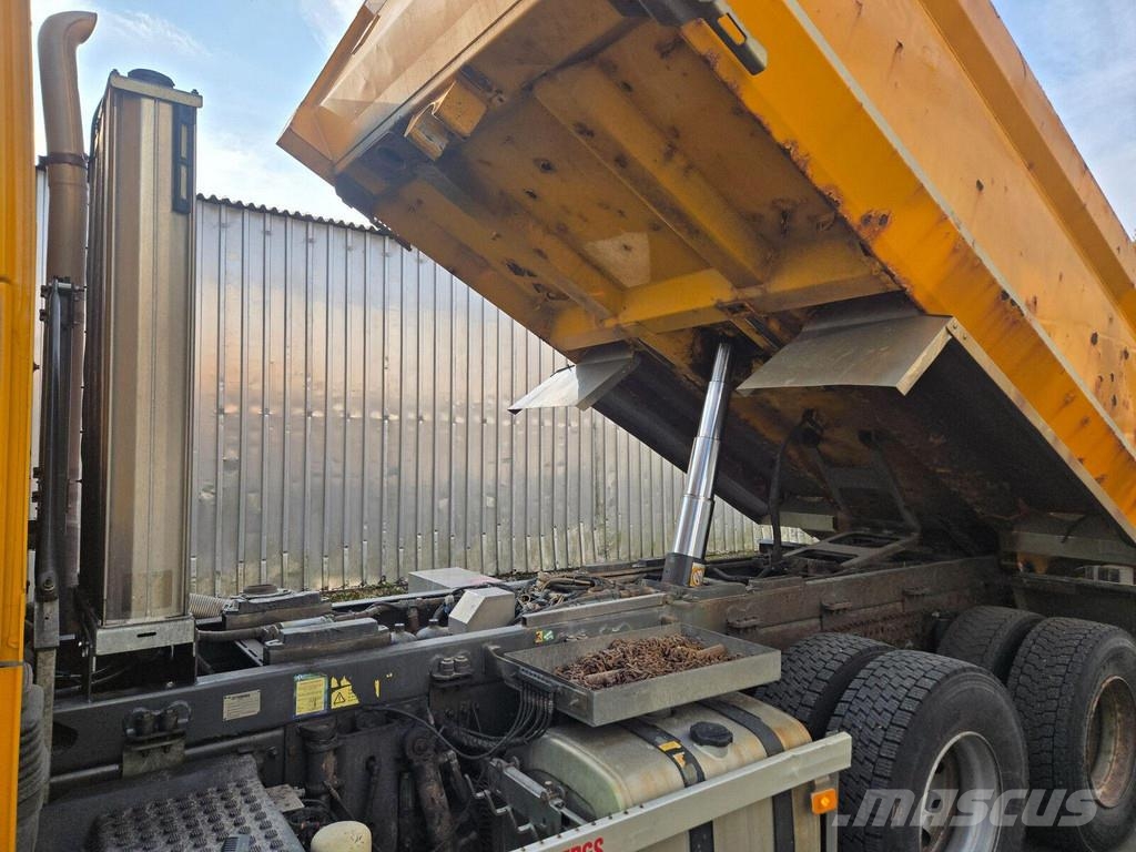 Volvo FH540 6X4 UNDERSTEEL LIFTING AXEL Camion benne