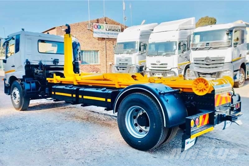 UD PKE 250 Otros camiones