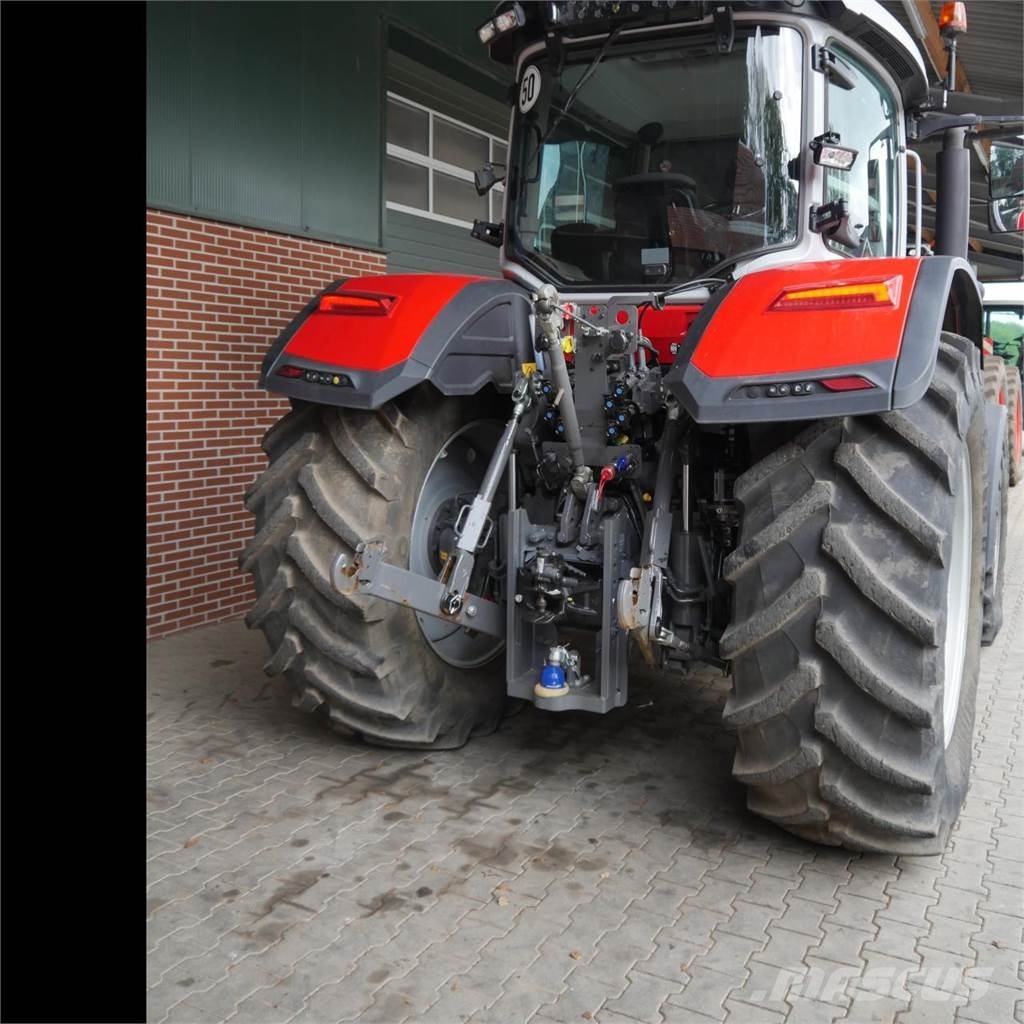 Massey Ferguson 8S.225 Dyna-7 拖拉机/农用车