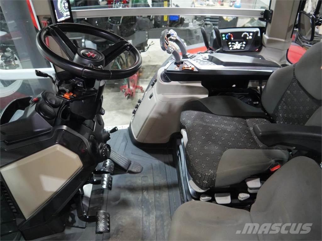 Massey Ferguson 8S.225 Dyna-7 拖拉机/农用车