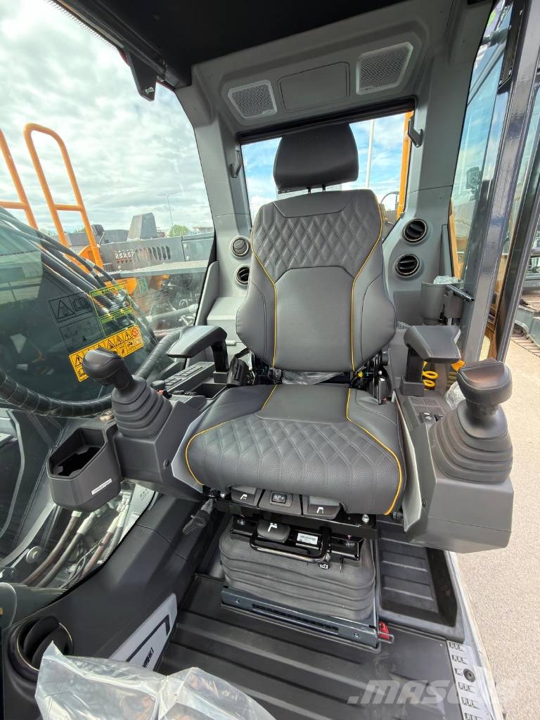 Hyundai HX 230 L Excavadoras sobre orugas