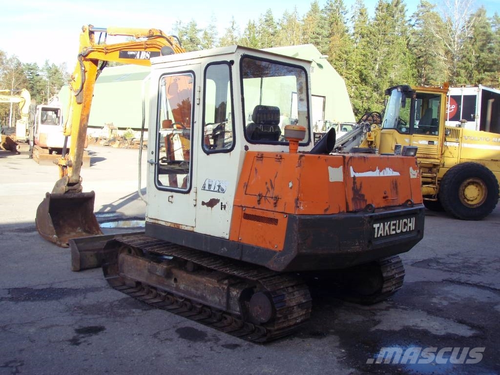Takeuchi TB 68 S Miniescavatori