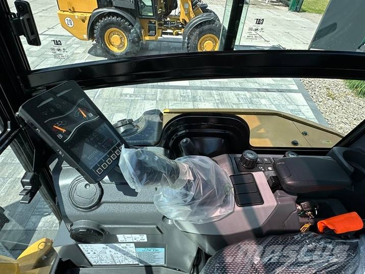 CAT 303 CR Miniexcavadoras