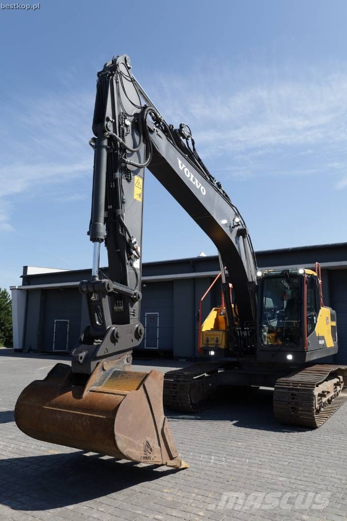Volvo EC220EL Excavadoras sobre orugas