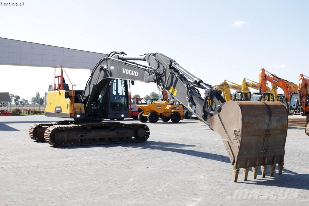 Volvo EC220EL Excavadoras sobre orugas