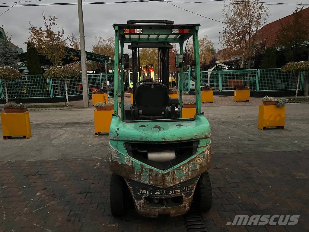 Mitsubishi FD20NT V-4215 IO Diiseltõstukid