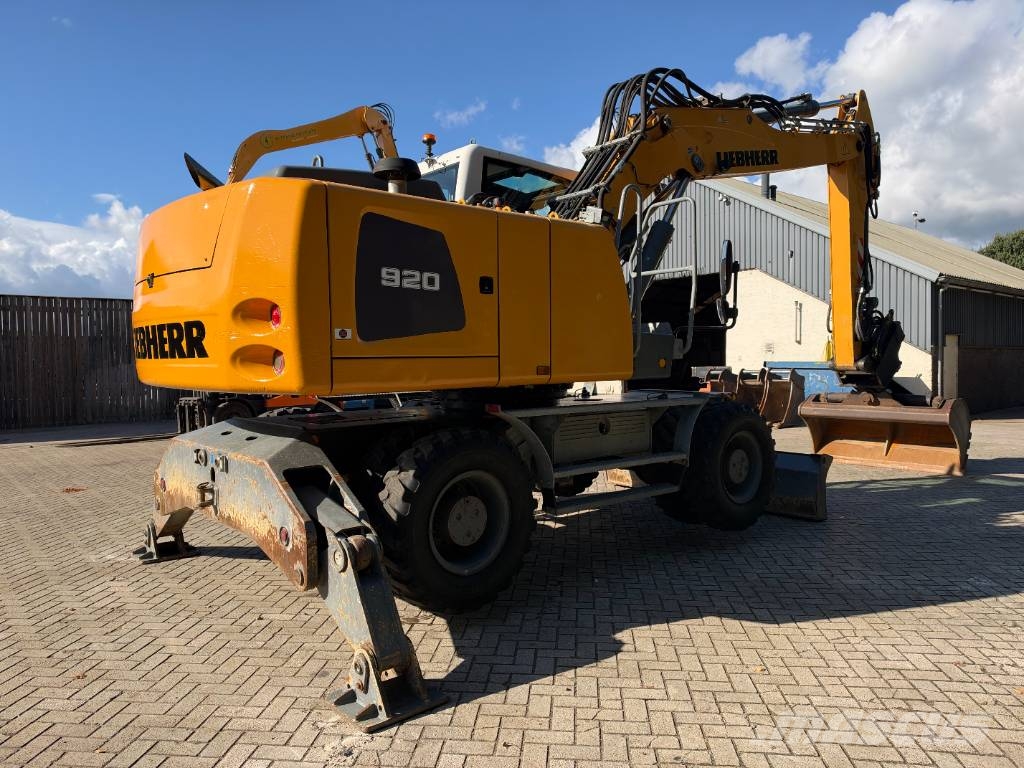 Liebherr A 920 Litronic Hjulgrävare