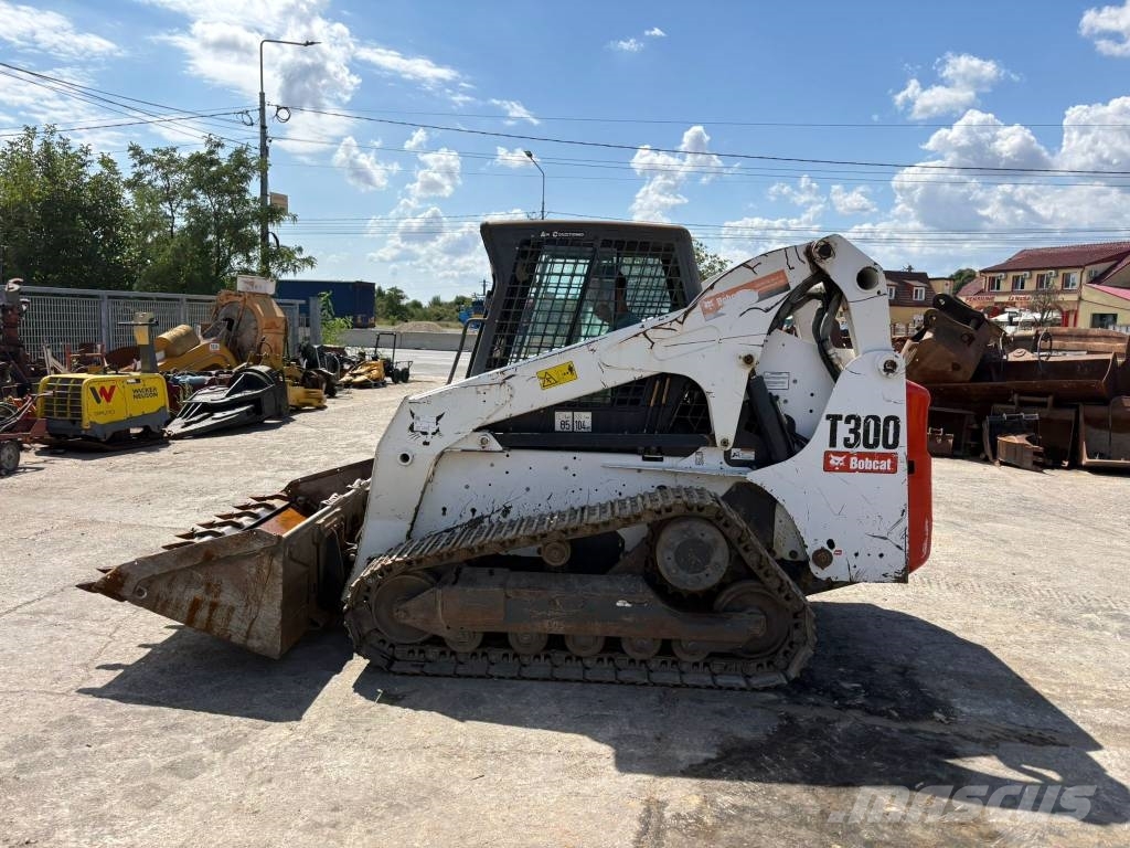 Bobcat T 300 Skid steer loaders
