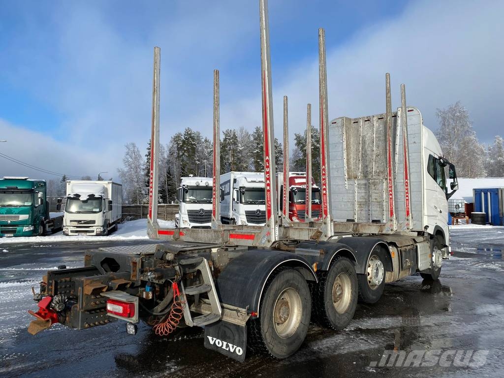 Volvo FH 16 Puuautot
