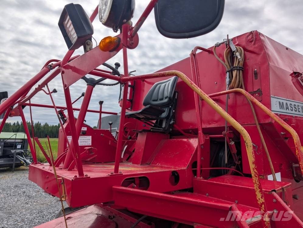 Massey Ferguson 16 Cosechadoras combinadas