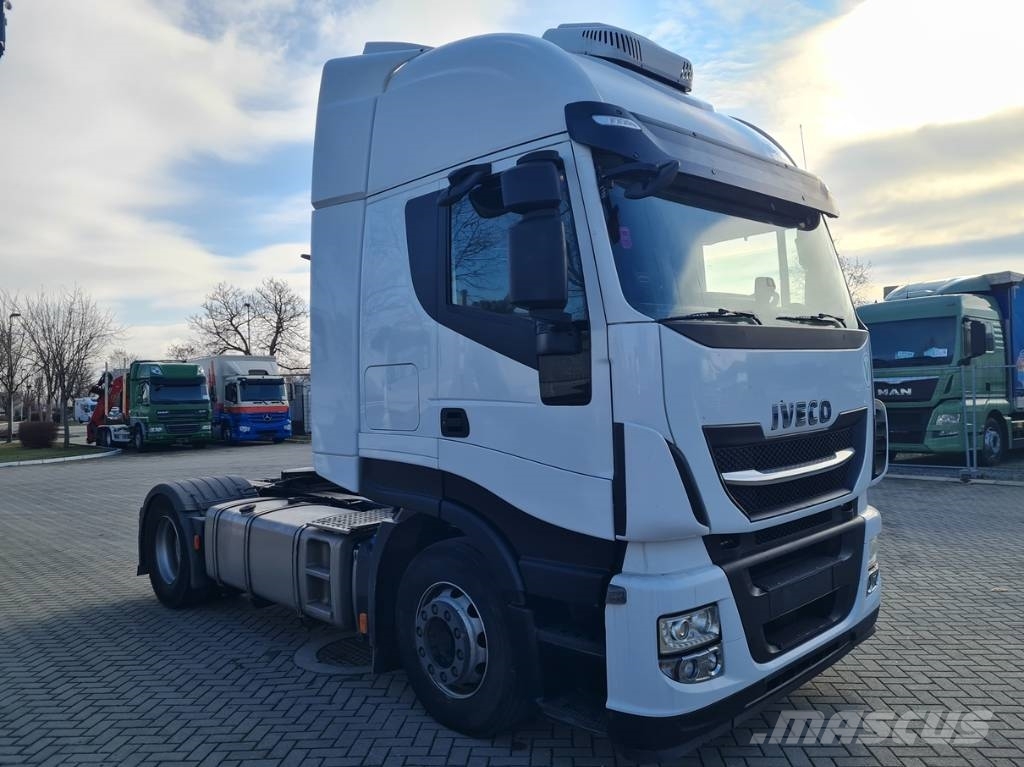 Iveco AS 440 ST/P 3pcs. Naudoti vilkikai