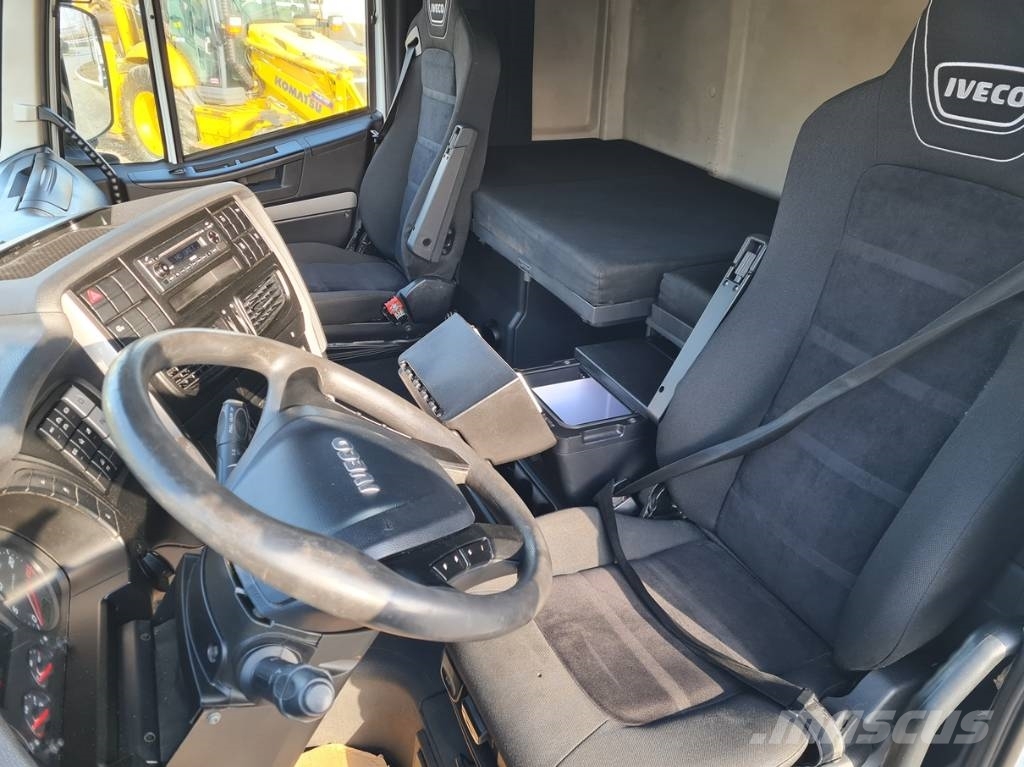 Iveco AS 440 ST/P 3pcs. Naudoti vilkikai