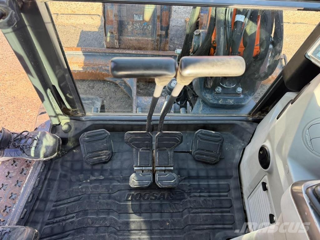 Doosan DX 50 Z-7 5.4T - *FULL HYDR - *CENTRAL GREASING* - Minigraafmachines < 7t