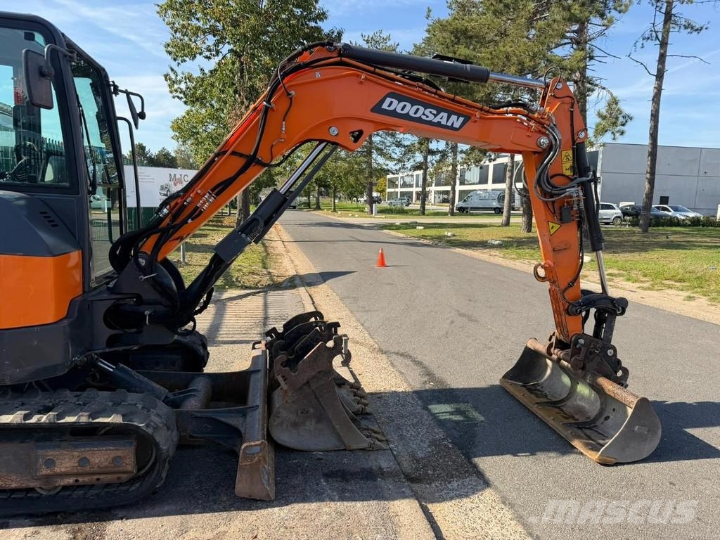 Doosan DX 50 Z-7 5.4T - *FULL HYDR - *CENTRAL GREASING* - Minigraafmachines < 7t