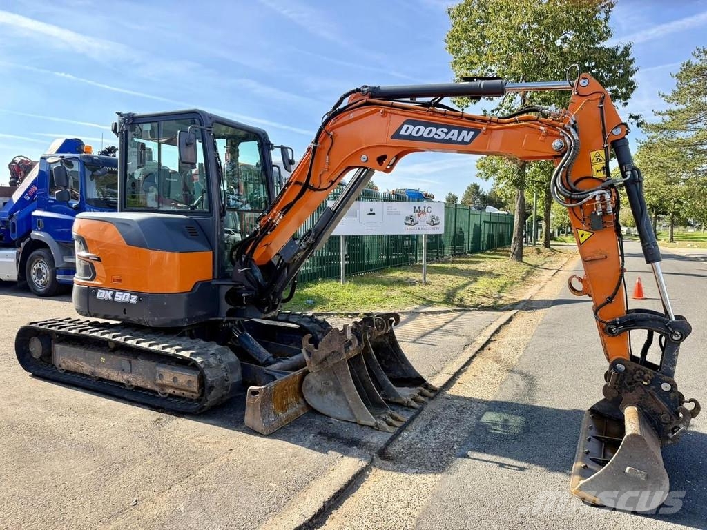 Doosan DX 50 Z-7 5.4T - *FULL HYDR - *CENTRAL GREASING* - Minigraafmachines < 7t