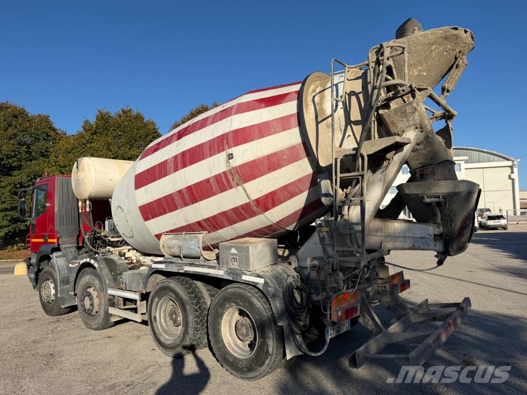 Iveco TRAKKER Kamioni mikseri za beton