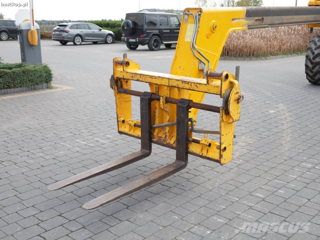 JCB 535-95 Kurottajat