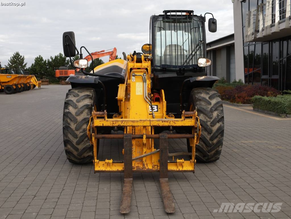 JCB 535-95 Kurottajat