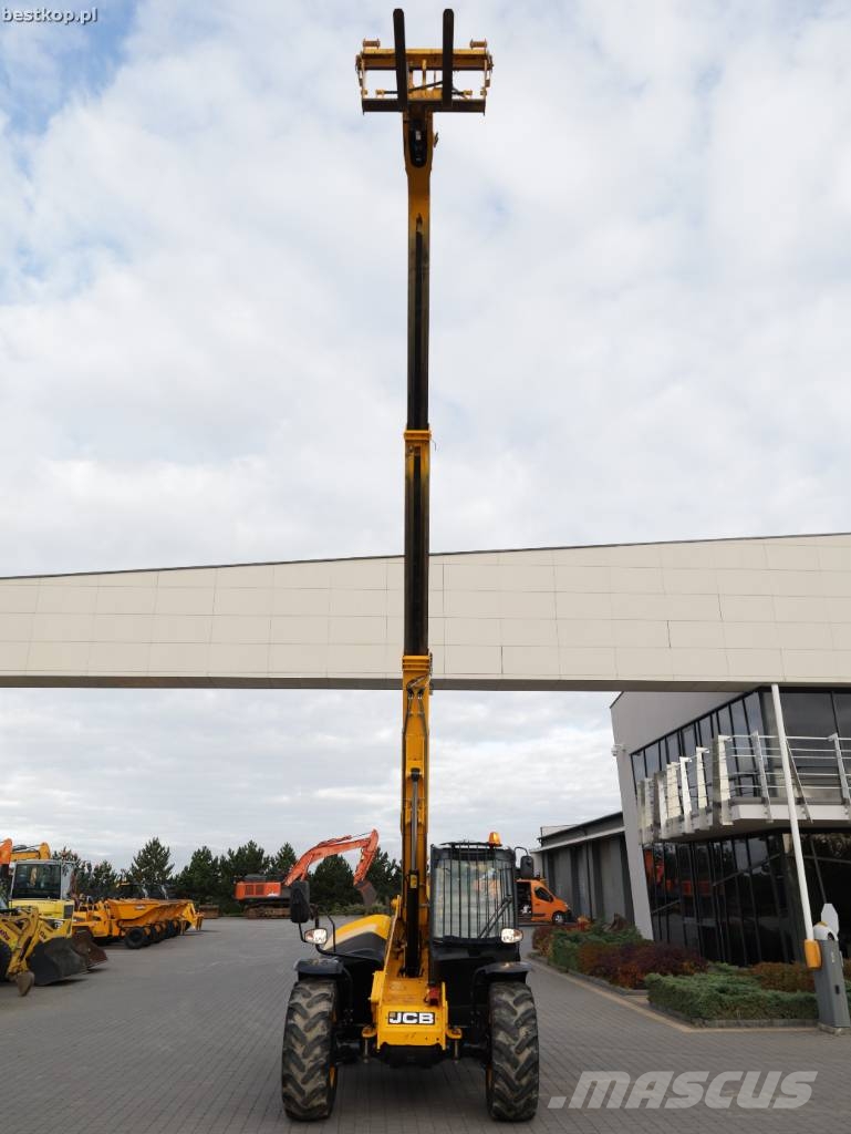 JCB 535-95 Kurottajat