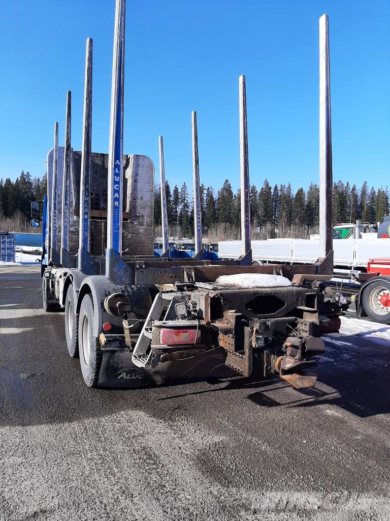 Volvo FH 16 Puuautot
