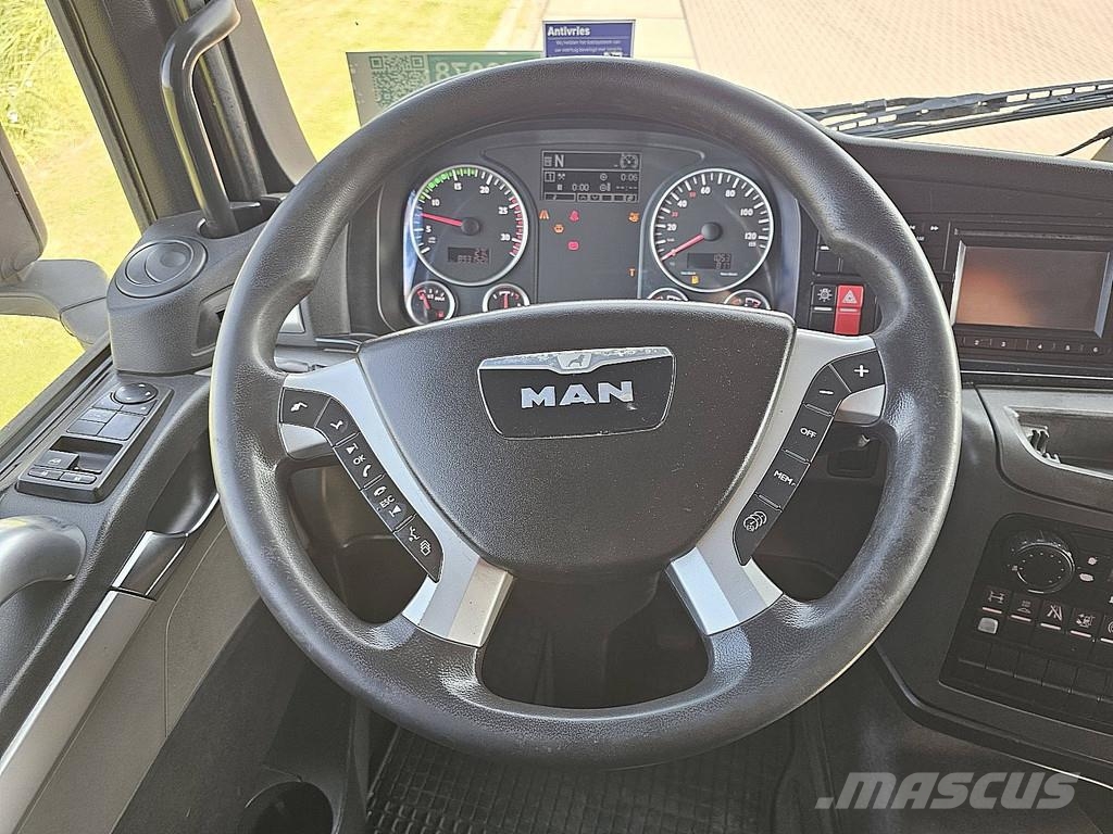 MAN 18.440 TGX Tractor Units