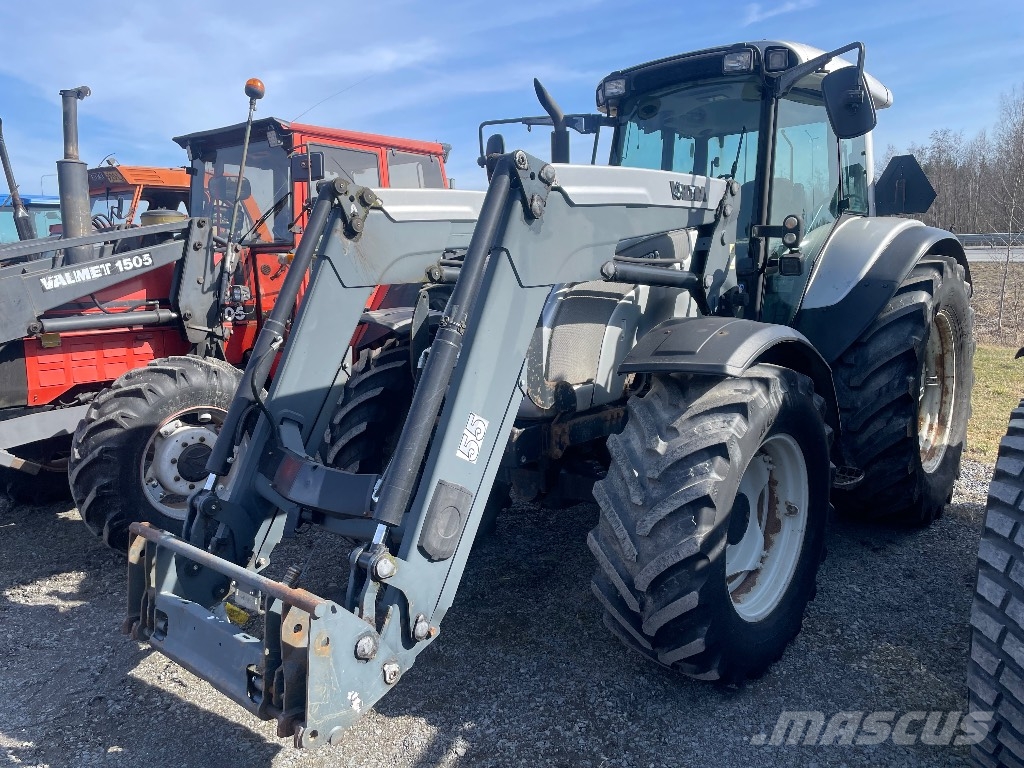 Valtra C 150 Трактори