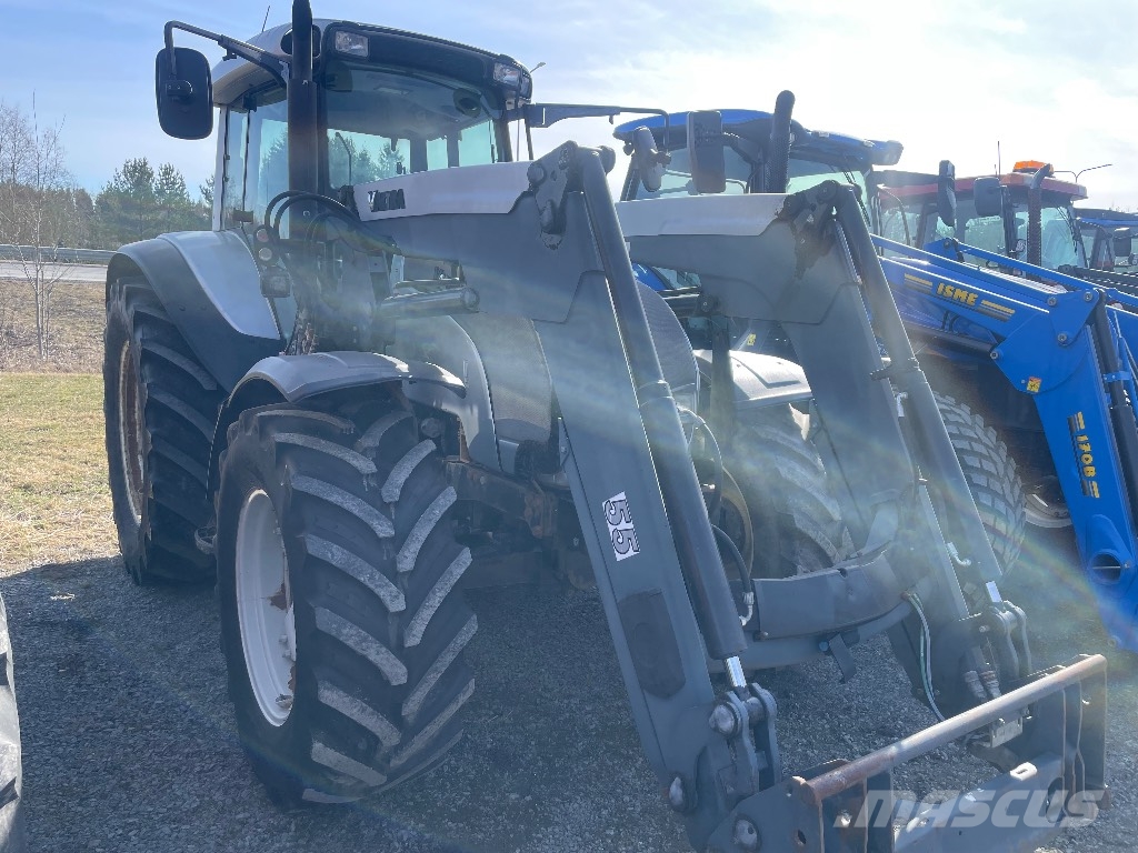 Valtra C 150 Трактори